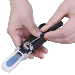 REFRACTOMETER HAND HELD 0~32% BRIX 1.000-1.120 BEER WORT SG SPECIFIC GRAVITY
